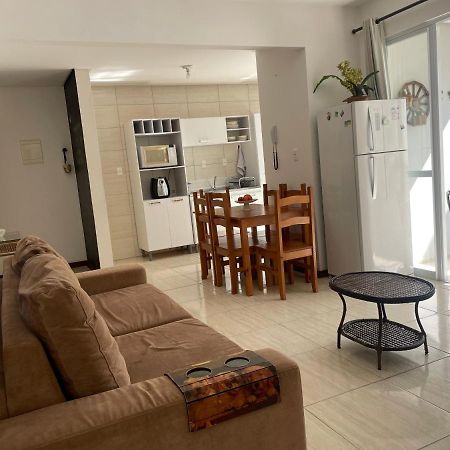 Apartamento Na Praia De Palmas Governador Celso Ramos Εξωτερικό φωτογραφία